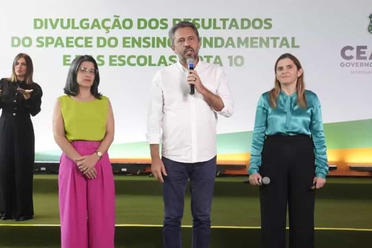 Governador Elmano de Freitas comemora resultados da Educação no Ceará
