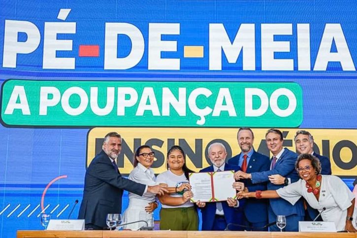 Lula Programa Pé de Meia lançado