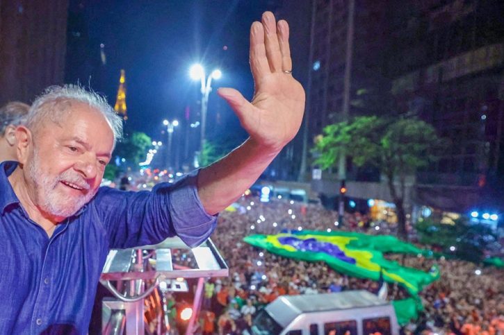 Petistas comentam 1 ano de Lula