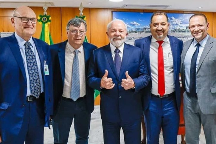 Prefeitos do PT SP com presidente Lula